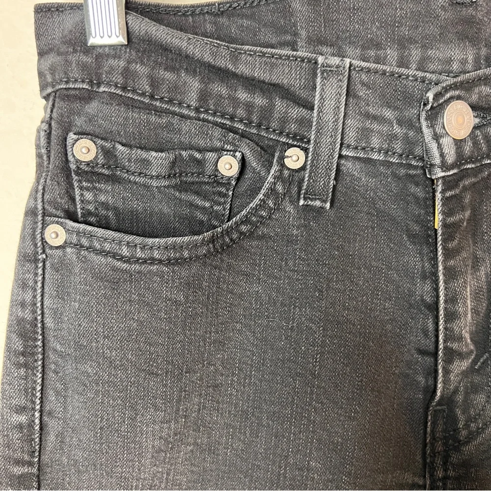 Levis item details